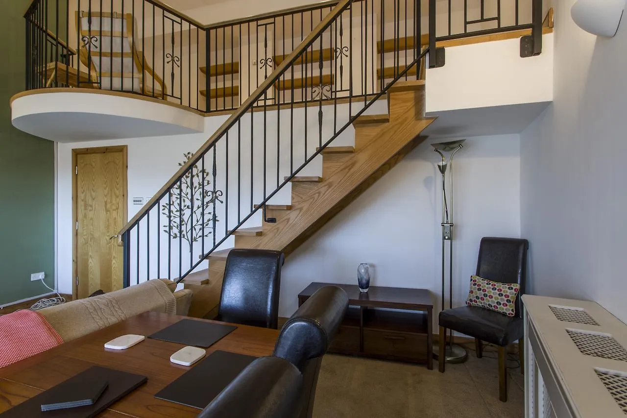 The Ballinteer Loft Self Catering Apartment Dublin